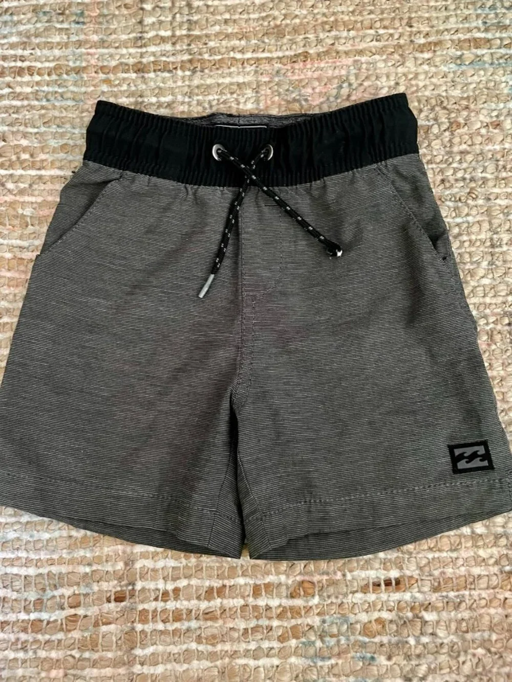 Billabong Grey & Black Kids Toddlers Boys Recycler Swim trunks Board shorts 3T